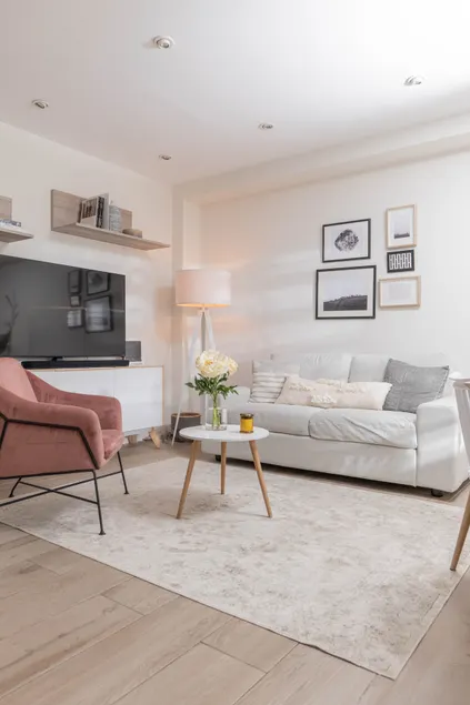 Cozy 2BR Duplex - 2 min. walk to Plaza Santa Ana - Image 1
