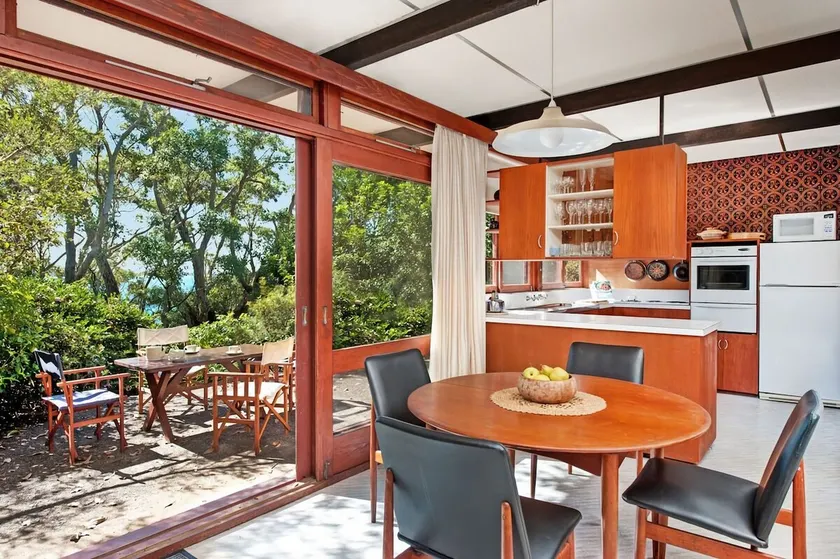 Free night! Pay for 2 stay for 3 at Retro Japanese - Image 1
