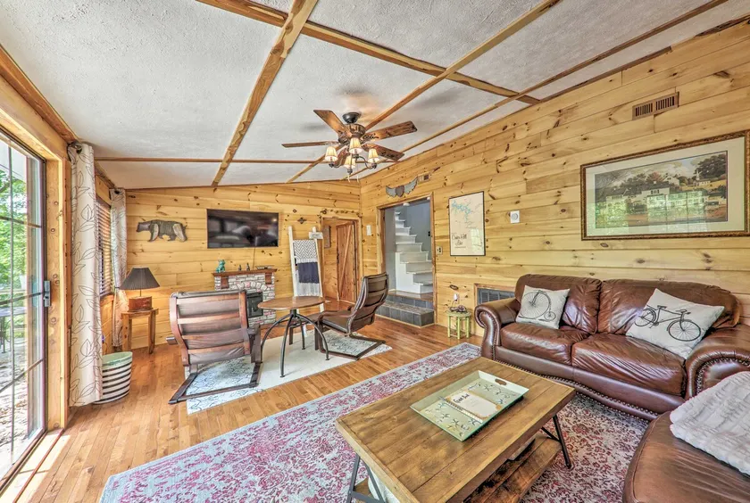Seasonal Water Views: Home Near Center Hill Lake - Image 1