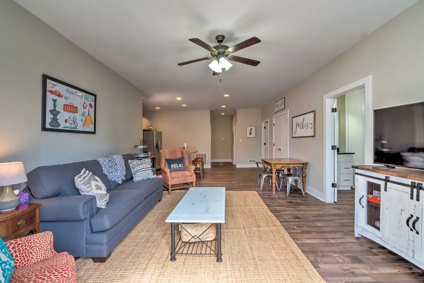 Updated Apt: 1 Mi to Western Kentucky University! - Image 1