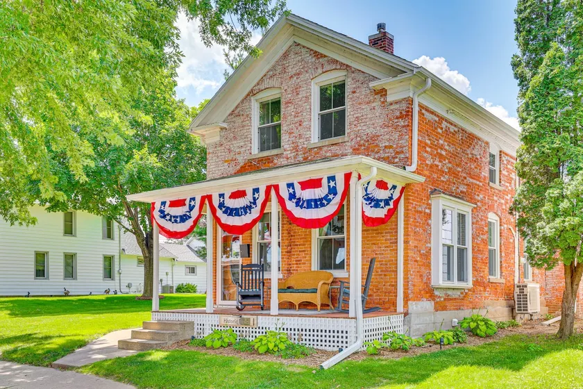 NY! Historisk Wabasha Home w / Patio, i Downtown! - Image 1