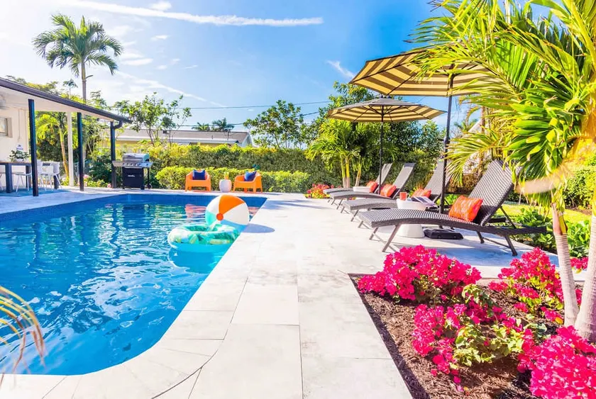 # 7 PalmsResort ~ Pool - Image 1