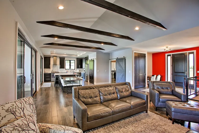 Sunroom + Hot Tub! Waterfront Silver Lake Home - Image 1