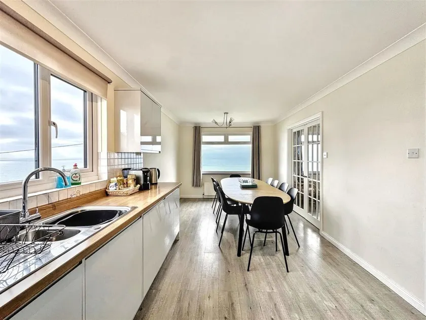 Sunnybank House Porthleven - Image 1