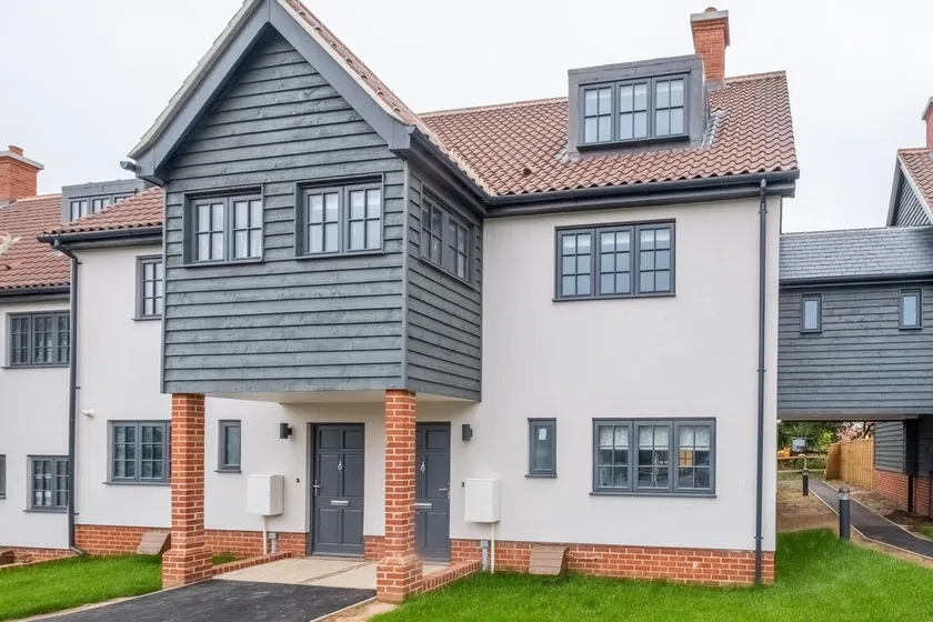 5 Oakes Court - Image 1