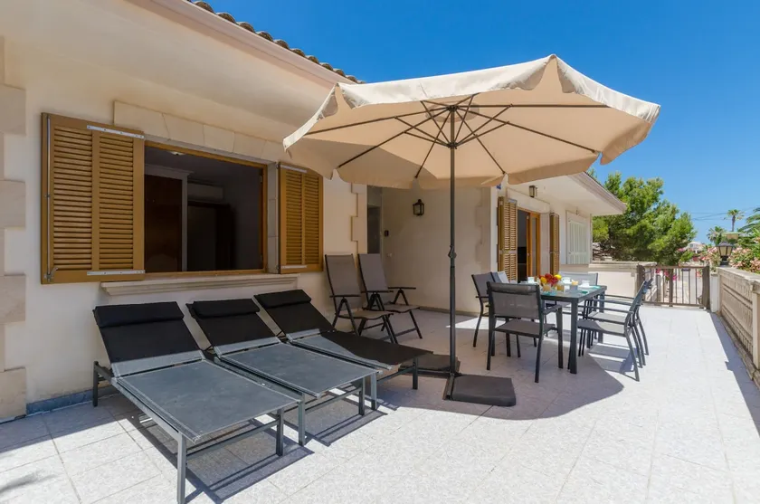 Villa Canta - Image 1
