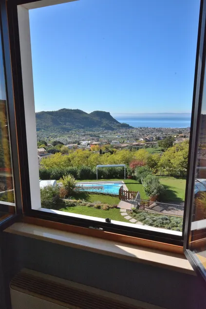 Apartment Montegolo Four With Pool And Lake View - Image 1
