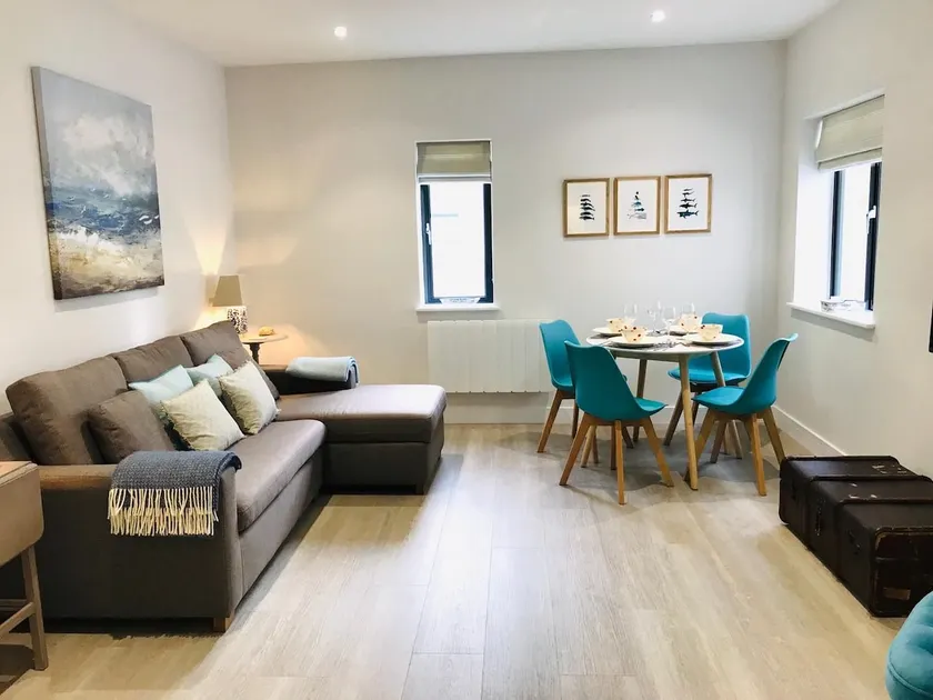 5 Rockham - Indoor Pool and 4 minute walk to Woolacombe Beach! - Image 1