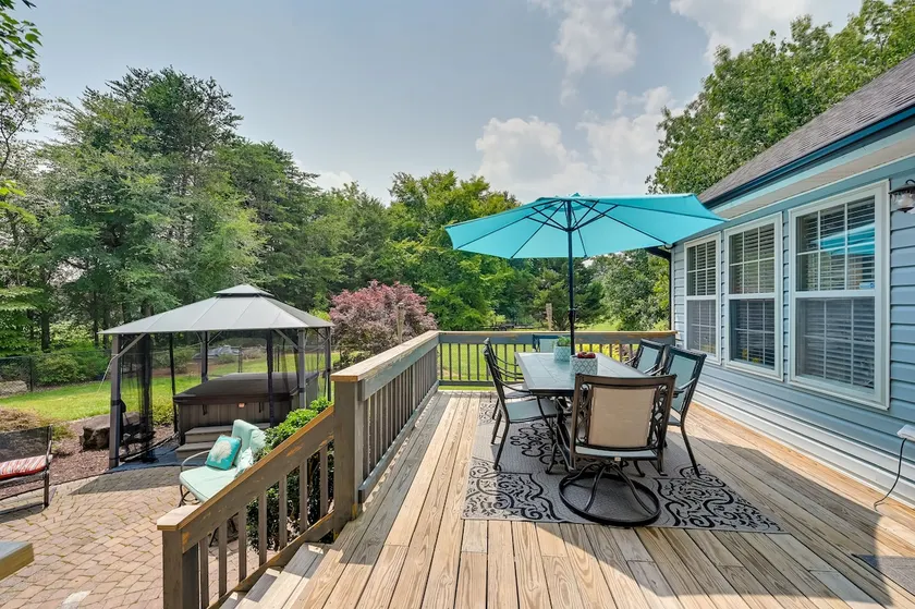 11 Mi to Greensboro: Family Home w/ Hot Tub - Image 1