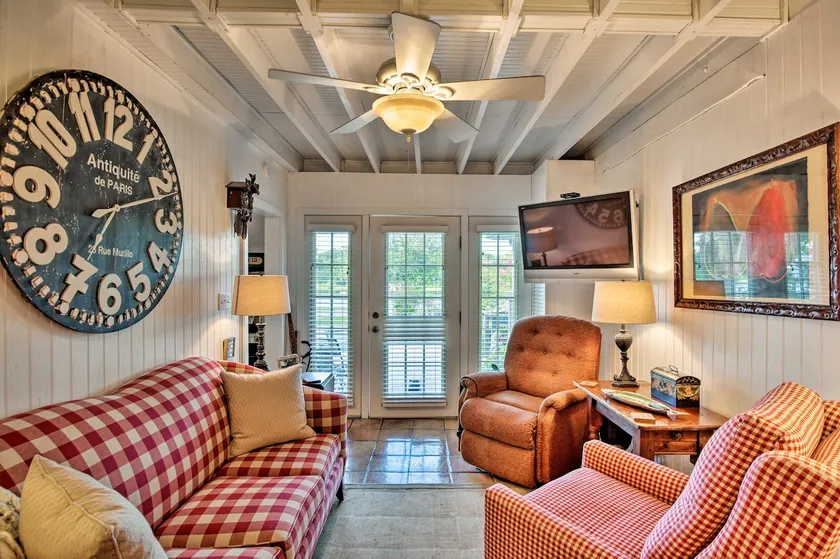 Lake Marion Apt w/ Canoe in Altamonte Springs! - Image 1