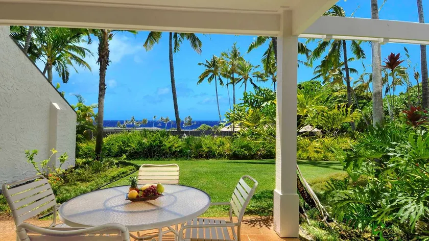 Kahala 113 Poipu Kai Resort: Great Honeymoon Location & Marche pour Poipu Beach! - Image 1