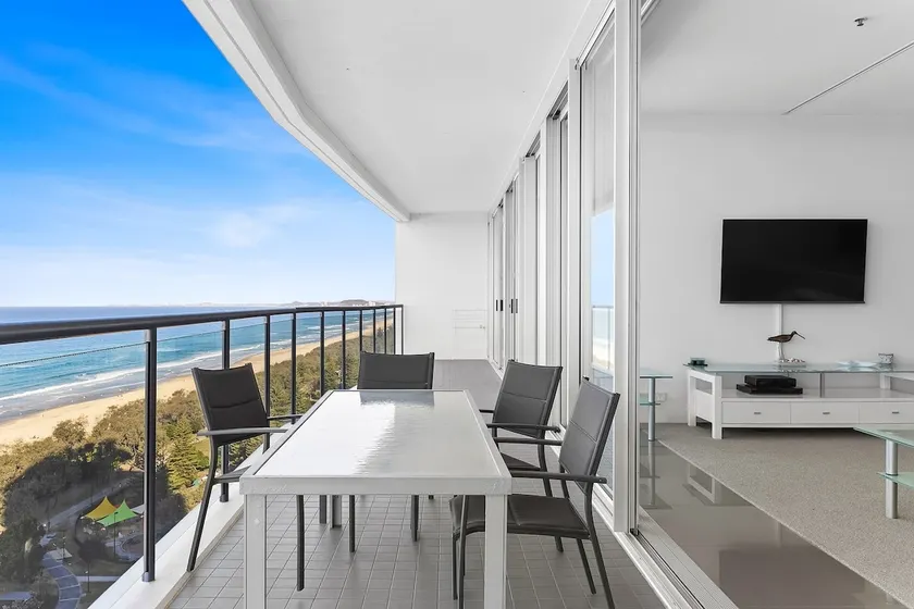 Air On Broadbeach Level 22 Direkt am Strand ANSICHTEN !!! - Image 1