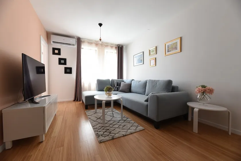 Mary's Apartment - One Bedroom Apartment - Image 1
