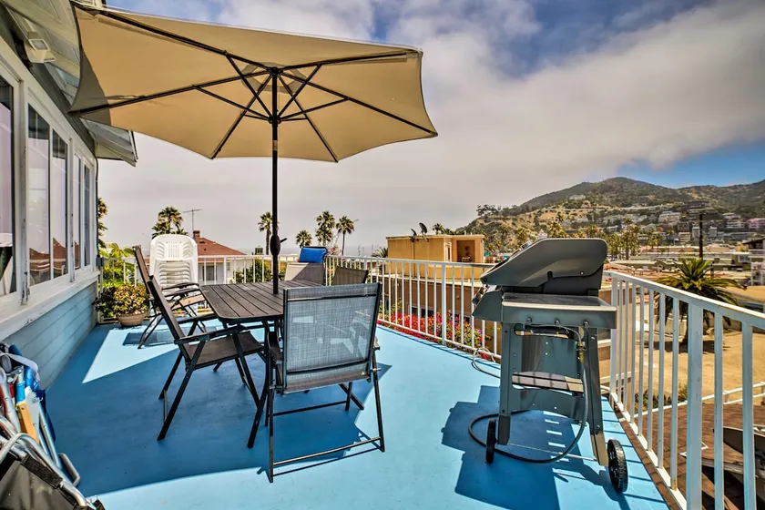 Ocean-View Home - Walk to Avalon City Center! - Image 1