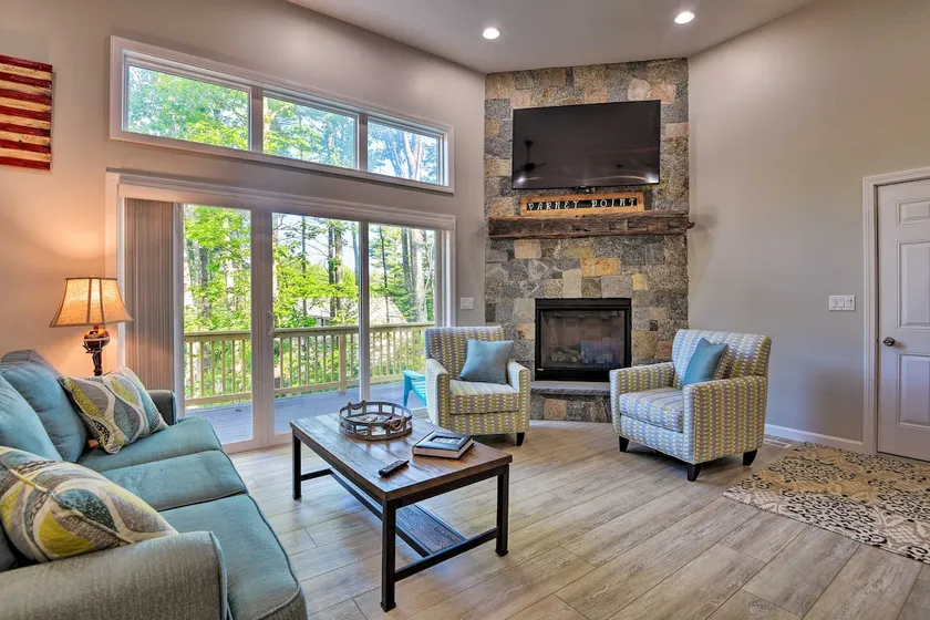 Covered Deck, Grill & Game Room: Gilford House! - Image 1