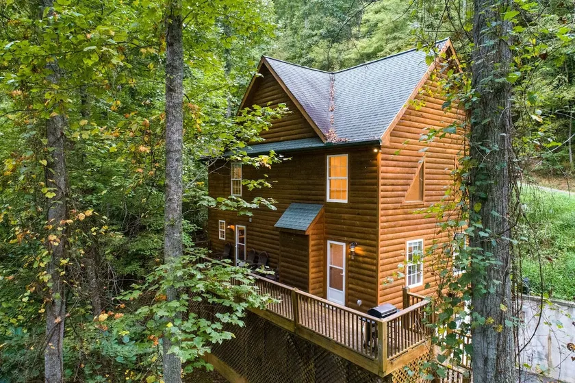 Belle cabine dans l'historique Dillsboro, à proximité de - Image 1