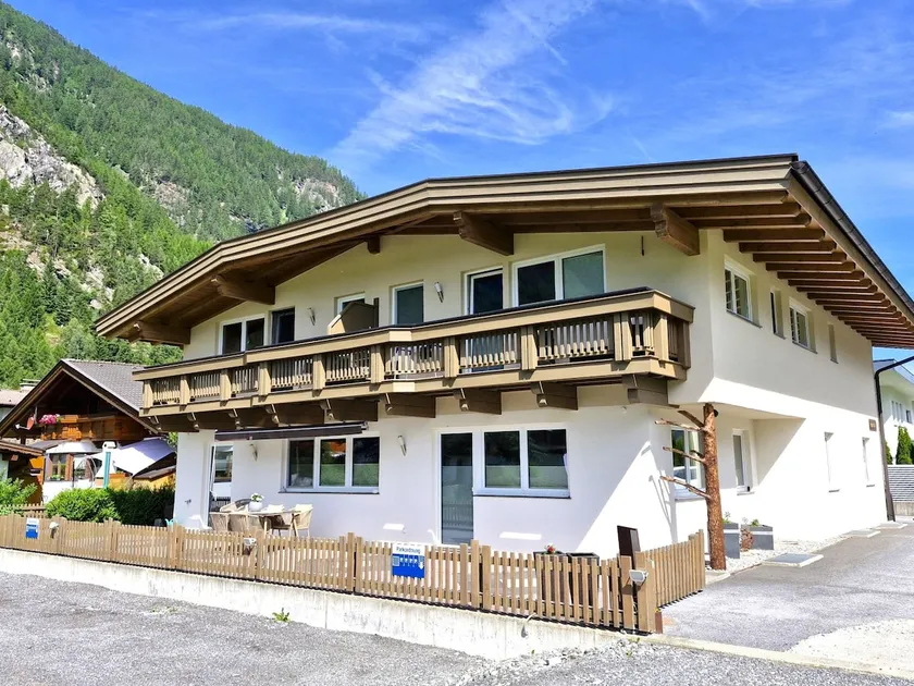Lili - Top 1 by Interhome - Image 1