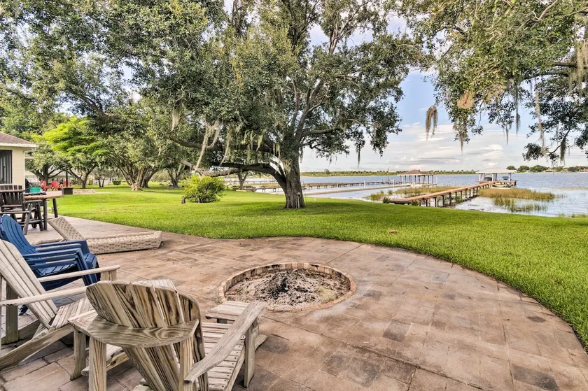 NY! Waterfront Lake Placid Home m / Dock & Fire Pit - Image 1