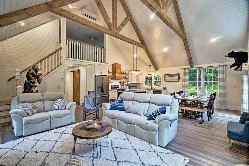 Hot Tub, Grill & Mtn Views! Benezette Cabin - Image 1