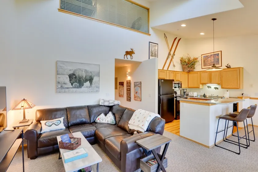 10 Mi to Keystone Slopes: Mtn-View Condo! - Image 1