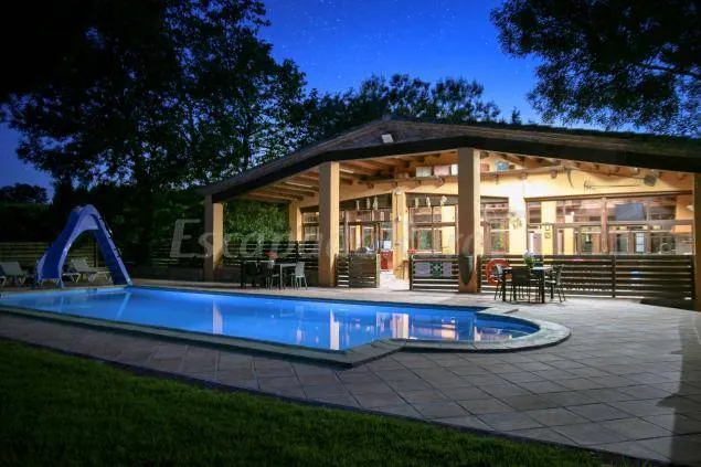 Cottage with barbeque, garden & pool | Garden view - Image 1