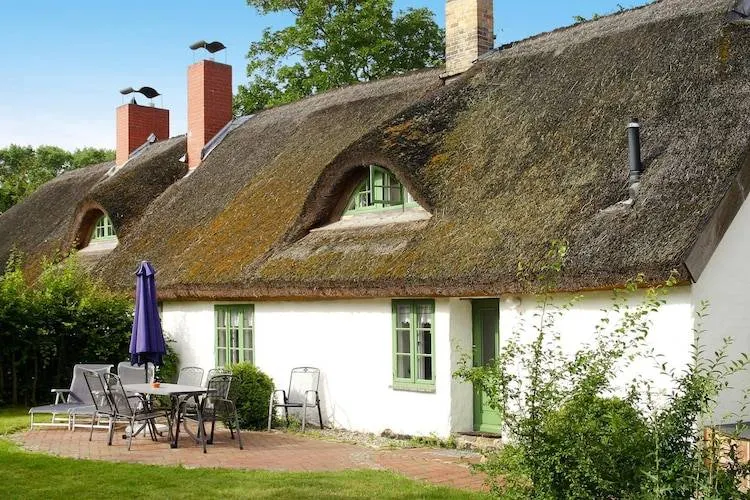 Holiday Home in Vieregge With Garden - Image 1