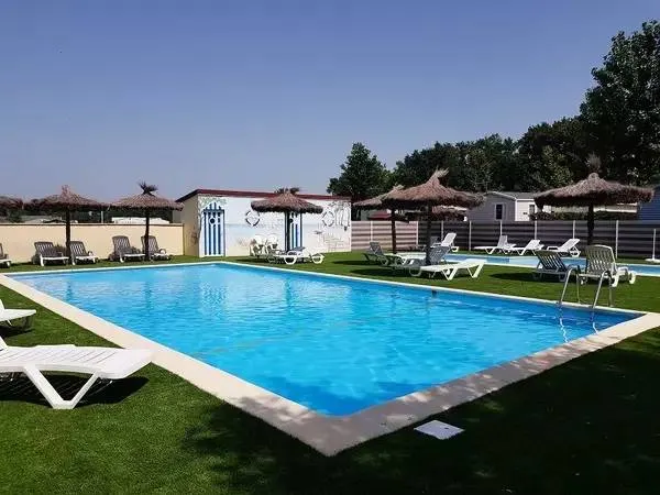 Campsite maeva Getaways Bel-Air - Mobil-Home Otello 1 Room 2 People Climate TV - Image 1