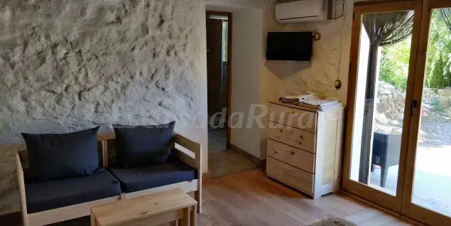 Cottage with garden, terrace & barbecue | Mountain view - Image 1