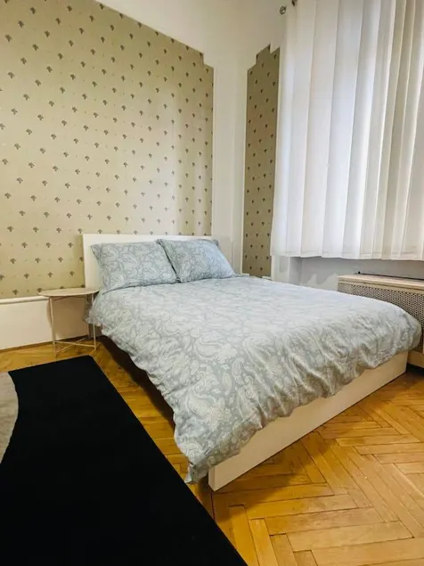 Bérkocsis utca, Budapest - Image 1