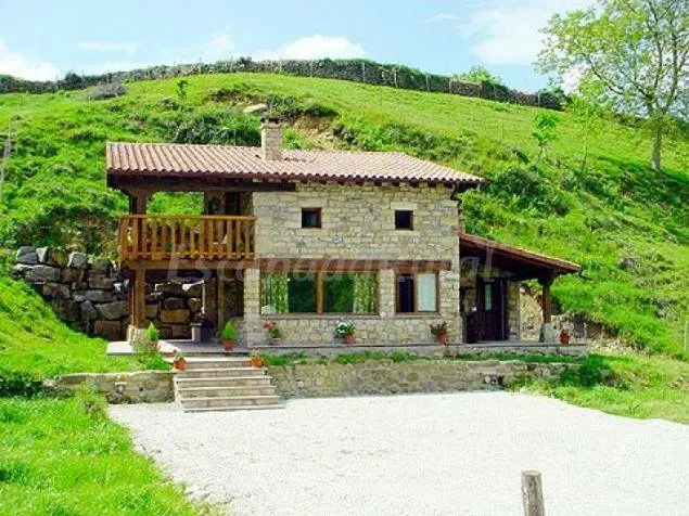 Landhaus mit Terrasse, Garten und Grill | Bergblick - Image 1