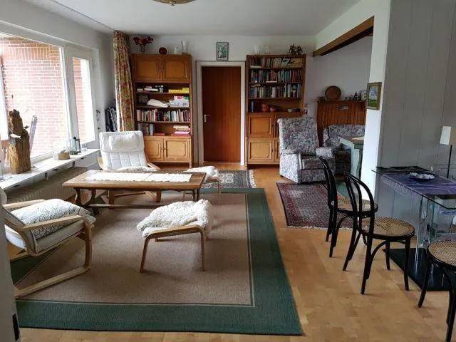 Ferienhaus in Büsumer Deichhausen Büsum an der Nordsee für bis zu 9 Personen - Image 1