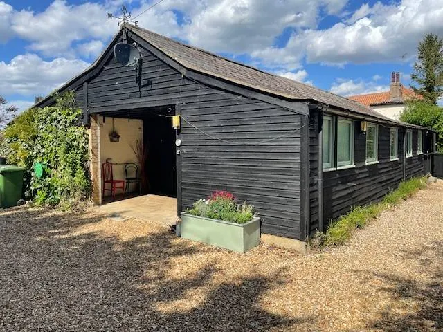 Child-friendly unique accommodation with garden & barbeque | Pets are welcome - Image 1