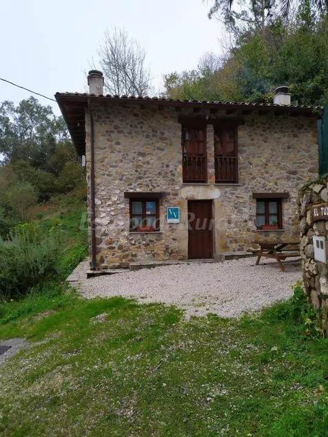 Cottage with BBQ, garden & terrace | Mountain view - Image 1
