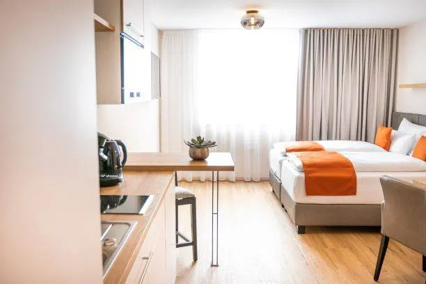 Holiday apartment with terrace - Image 1
