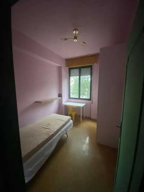 Private room - Image 1