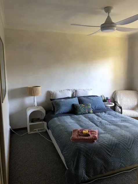 Beautiful dedicated room with garden | Next to the beach - Image 1