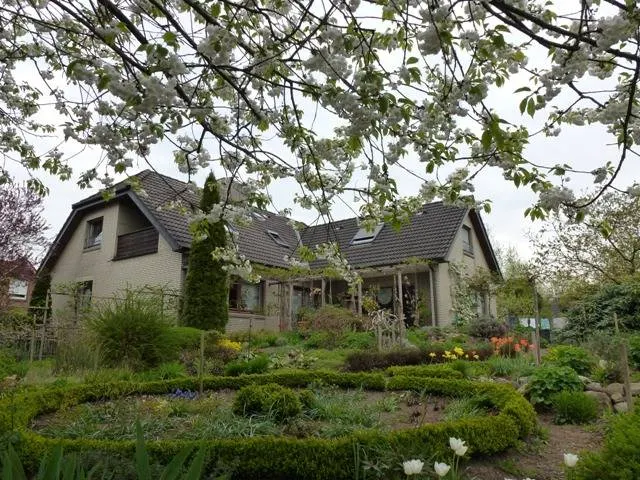 Appartamento con giardino - Image 1