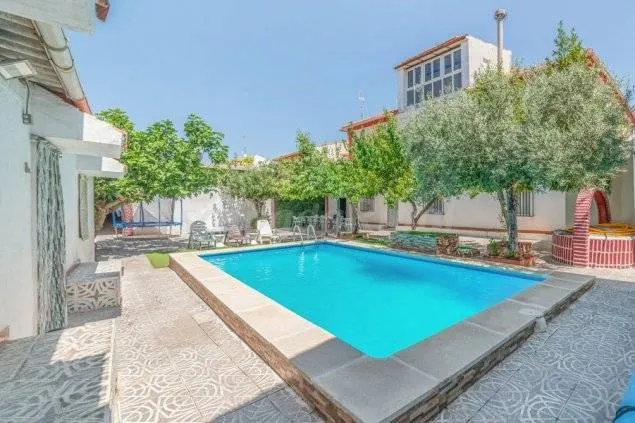 Landhaus mit Grill, Garten und Pool | Gartenblick - Image 1