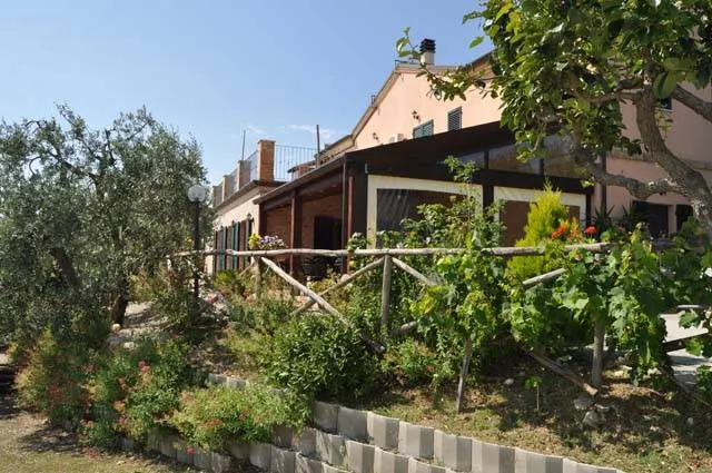 Agriturismo Casa del Sole: Camera doppia La Luna - Image 1