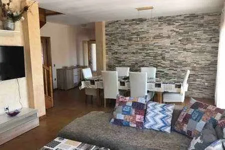 Agréable maison entièrement équipée avec barbecue, piscine privée et terrasse | Avec animaux autorisés - Image 1