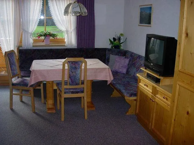 Flat with terrace & garden | Good for workation - Image 1