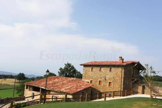 Cottage con griglia e giardino | Vista sulla montagna - Image 1