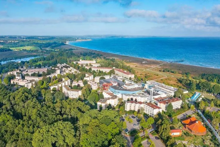 Fantastico appartamento accogliente e familiare con giardino | Vista sul mare | Vicino alla spiaggia - Image 1