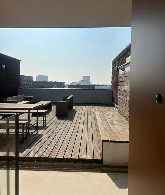 Merveilleux appartement de vacances avec terrasse - Image 1