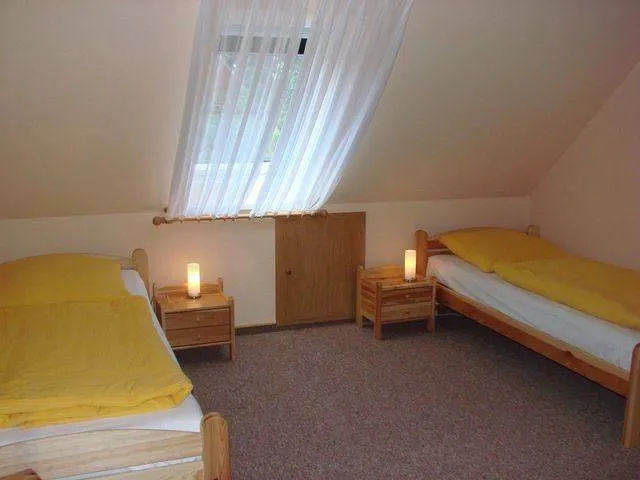 Apartment with barbecue, garden & terrace - Image 1