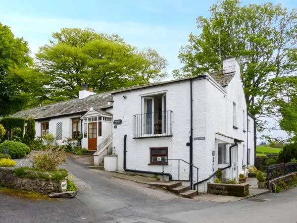 Children-friendly lovely cottage | Pet-friendly - Image 1