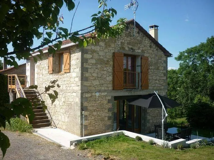 Family-friendly nice gite with terrace, garden & BBQ | Pets are welcome - Image 1