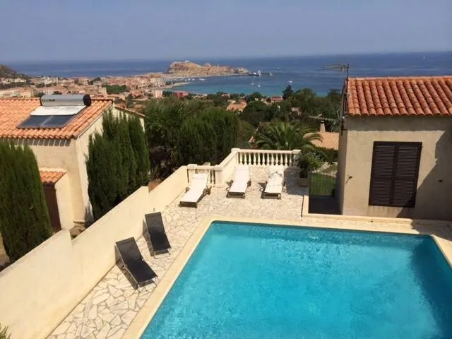 Appartement avec piscine - Image 1