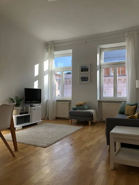 Holiday apartment | Next to Hundertwasserhaus - Image 1