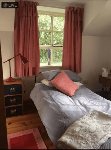Chambre chez l'habitant avec barbecue, jardin et terrasse - Image 1